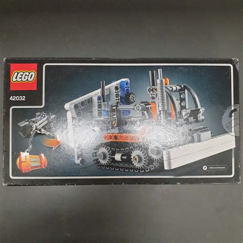 Lego 42032 Compact Tracked Loader Brand New 